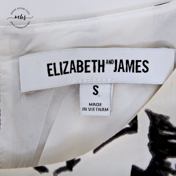 Elizabeth and James Silk Abstract Printed Sheer Side Round Neck Sleeveless Top - Picture 13 of 14
